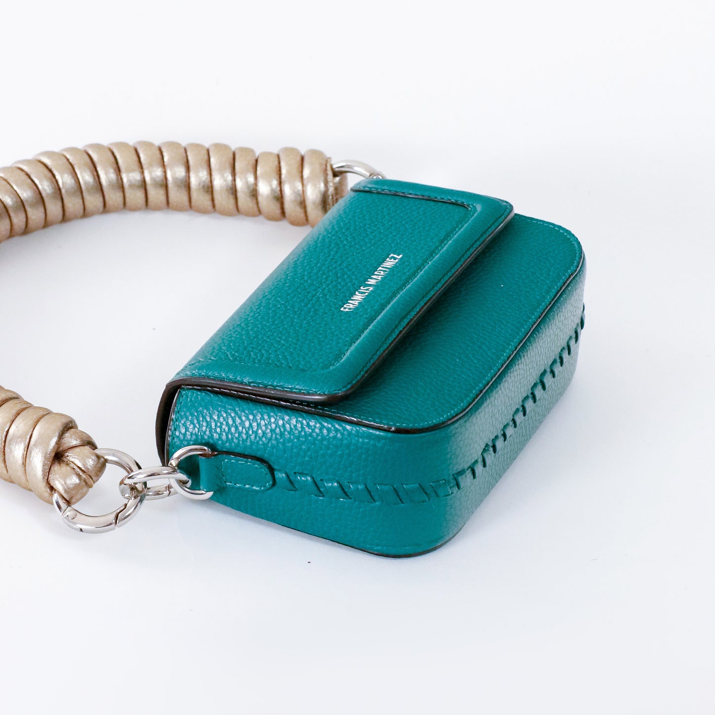 Bolsa Mila | Mini cartera 3 en 1 ( bandolera / clutch/ de brazo) en cuero color verde aguacate