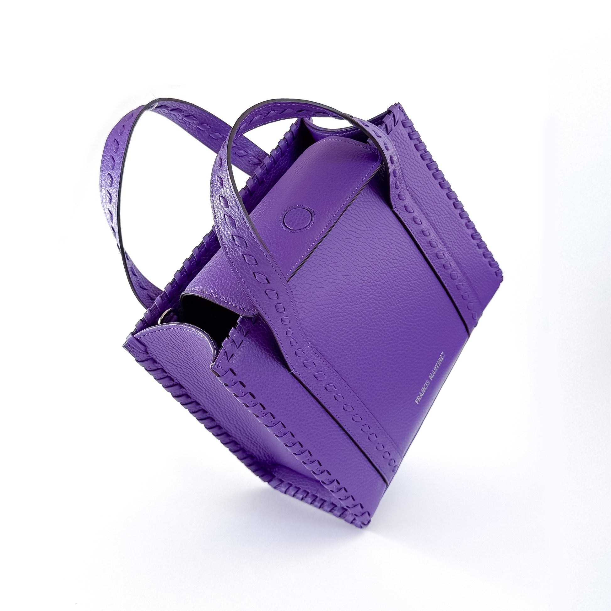 By francis martinez_Bolsa Mila | Mini cartera 3 en 1 (bandolera / clutch/ de brazo) en cuero color morado 3
