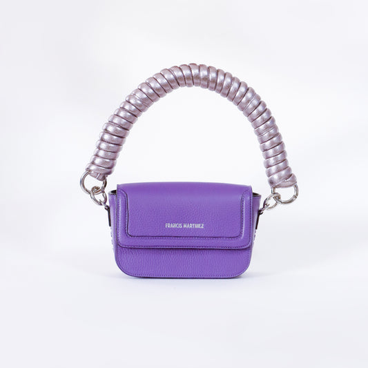 Bolsa Mila | Mini cartera 3 en 1 ( bandolera / clutch/ de brazo) en cuero color morado