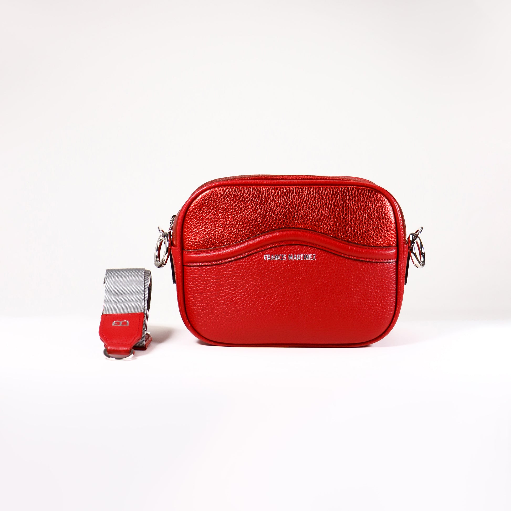 by francis martinez_Bolsa Alma | Bandolera en cuero color rojo