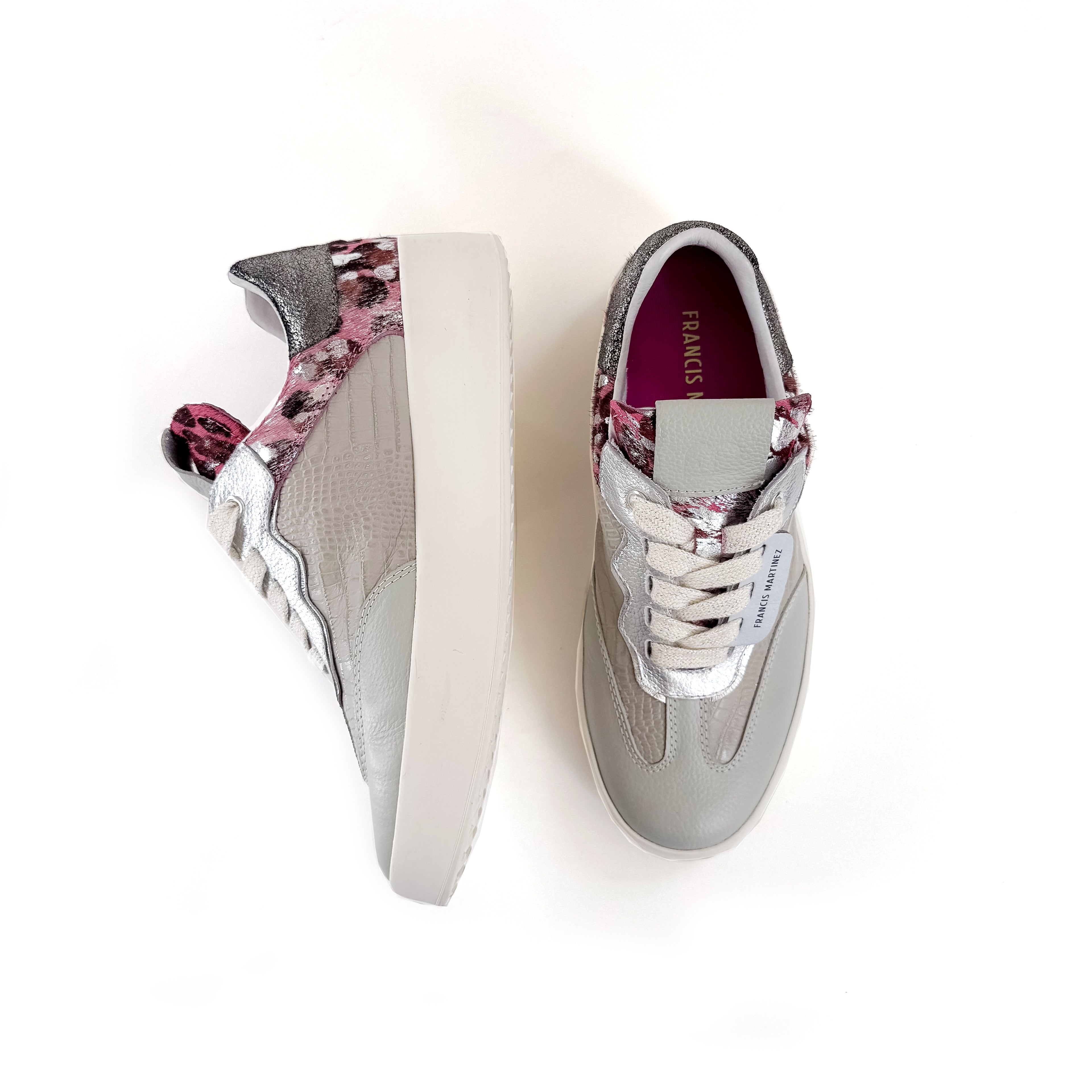 by francis martinez_Tenis Ana | Tenis casual para mujer en cuero gris con rosado 1